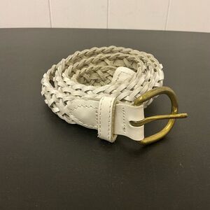 Vintage Unbranded White Genuine Split Leather Women’s Medium Belt Gold Hardware